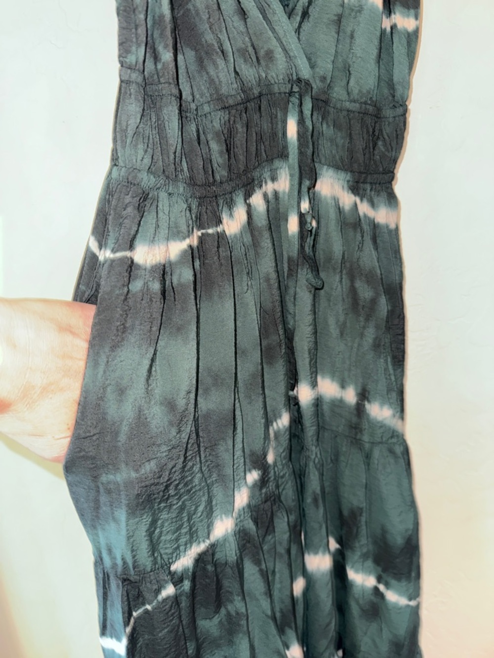 YFB green dip dye tie dye maxi dress with pockets size xs - Picture 6 of 9